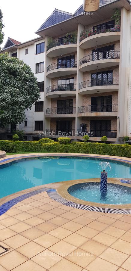 4 Bed Apartment with En Suite at Valley Arcade - 2