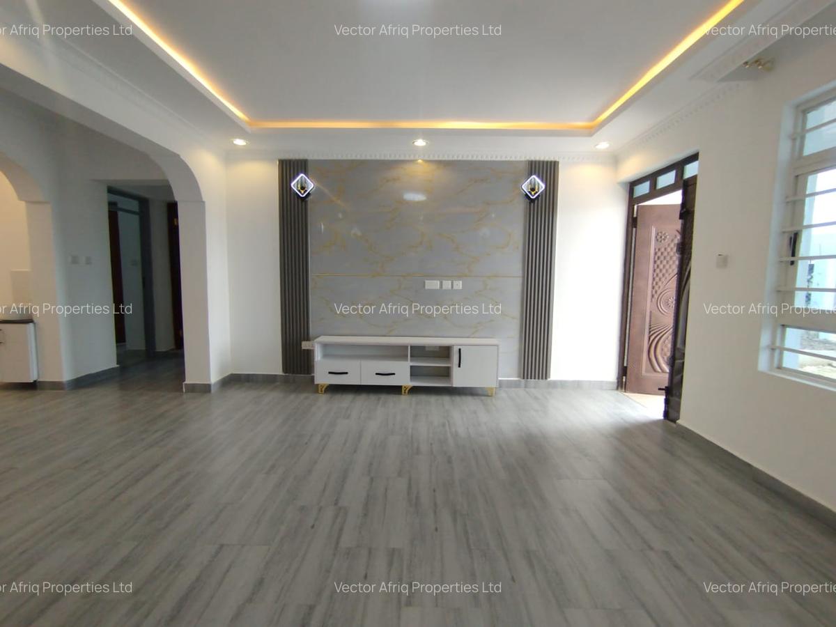 3 Bed House with En Suite at Acacia - 2