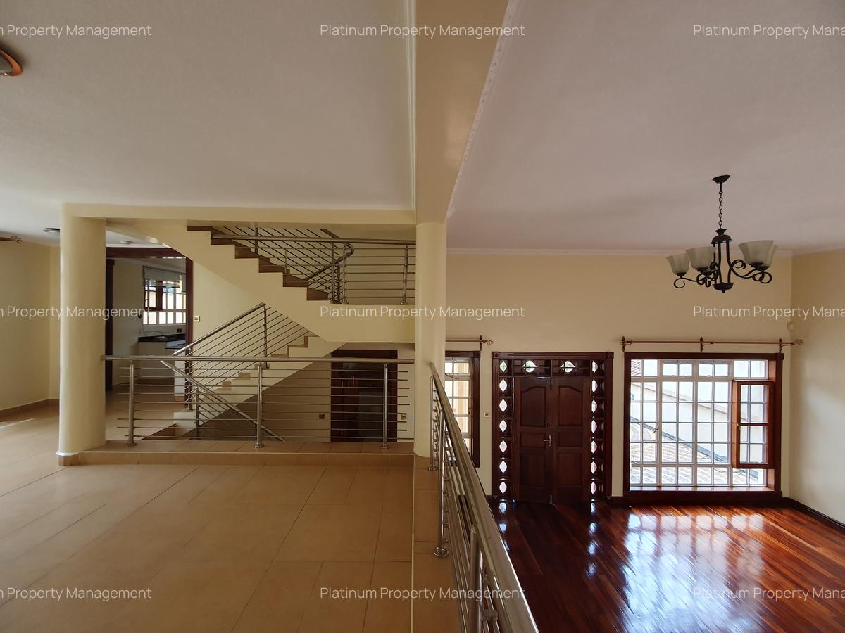 4 Bed House with En Suite at Kyuna Crescent - 5
