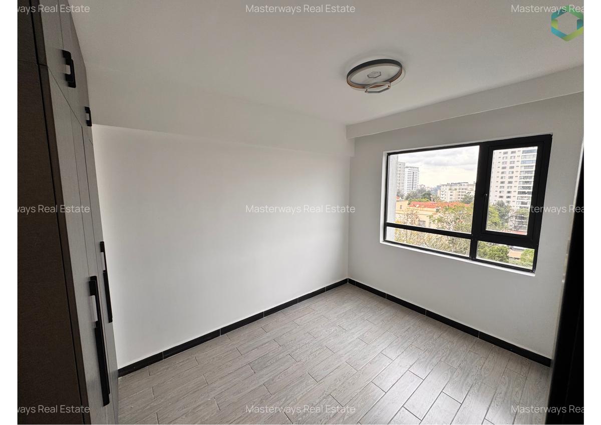 2 Bed Apartment with En Suite in Kilimani - 11