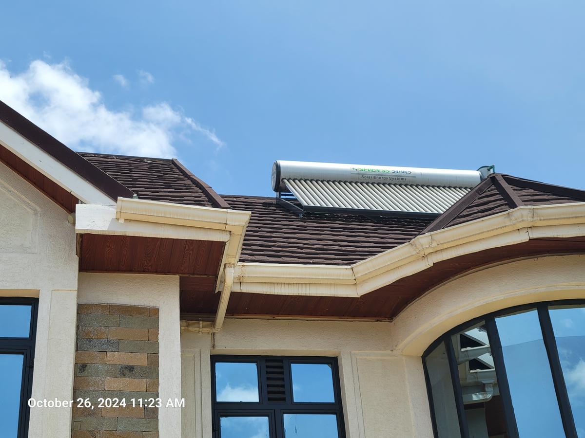 5 Bed House with En Suite at Eastern Bypass - 11