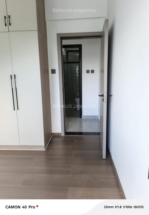 1 Bed Apartment with Gym at Wood Avenue - 1