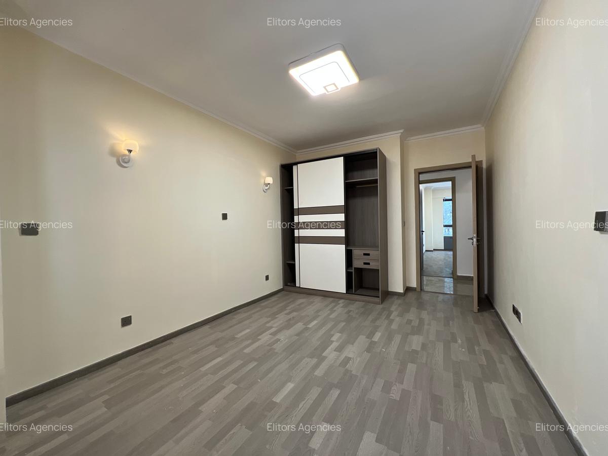 4 Bed Apartment with En Suite at Ndemi Road - 12