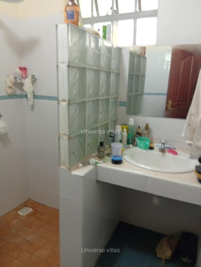2 Bed Townhouse with En Suite at Karen - 8