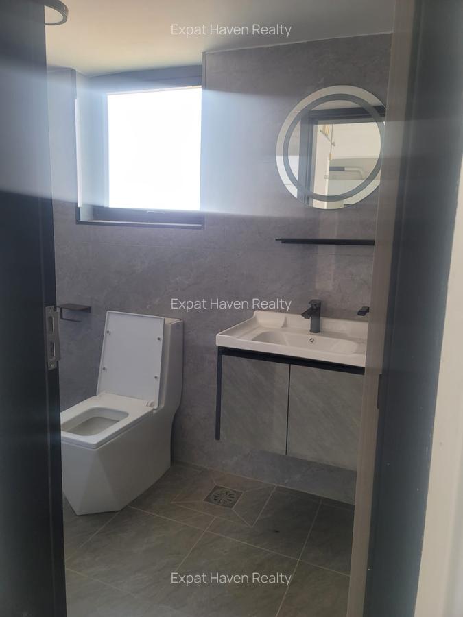 Serviced 4 Bed Apartment with En Suite at Valley Arcade - 9