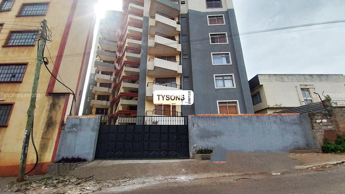 2 Bed Apartment with En Suite in Parklands - 1