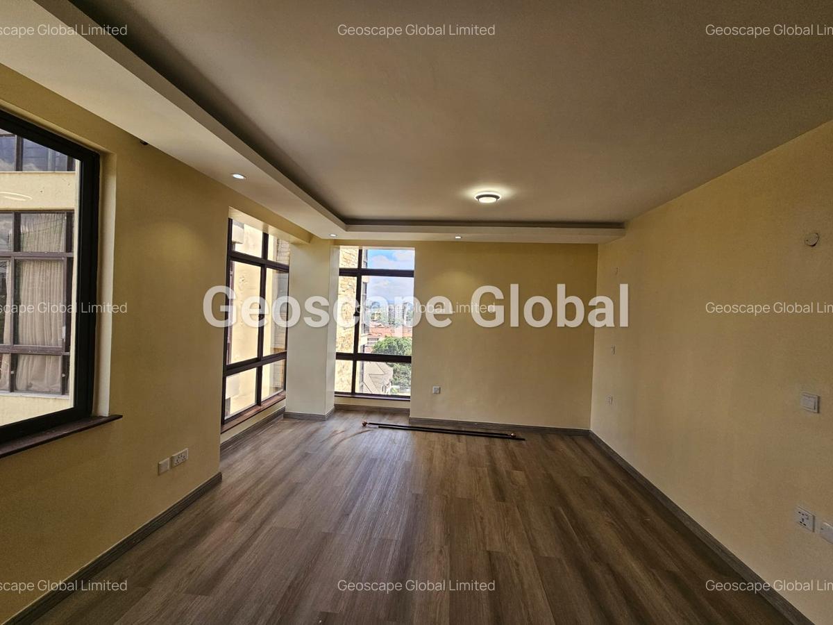 3 Bed Apartment with En Suite in Kileleshwa - 5