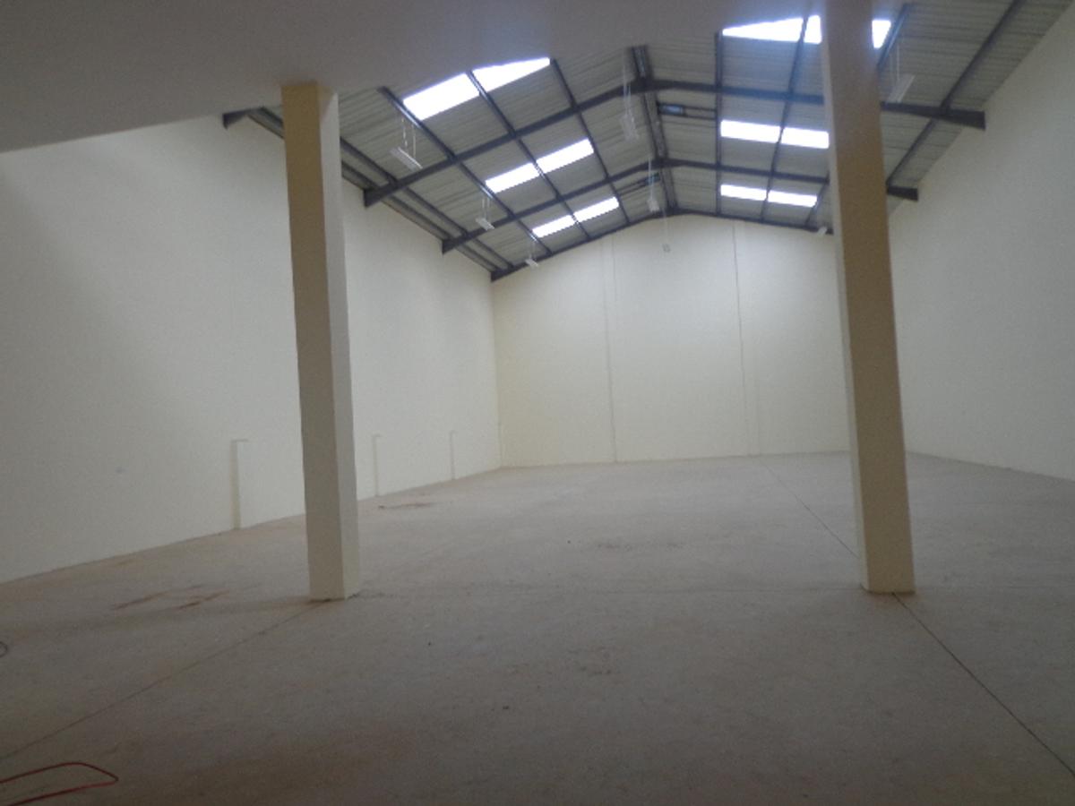 8,200 ft² Warehouse with Service Charge Included in Juja - 11