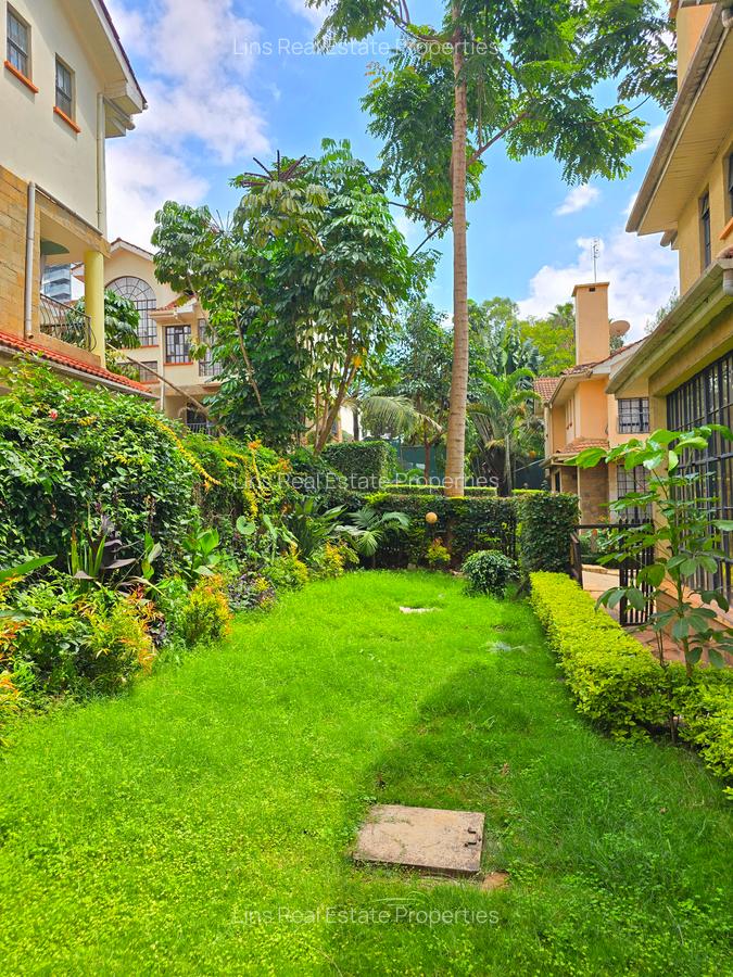 4 Bed Townhouse with En Suite in Lavington - 1