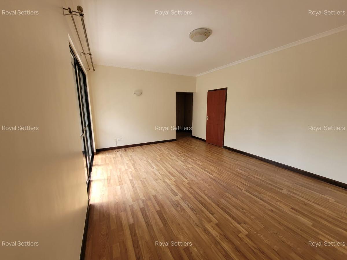 3 Bed Apartment with En Suite at Rhapta Rd - 4