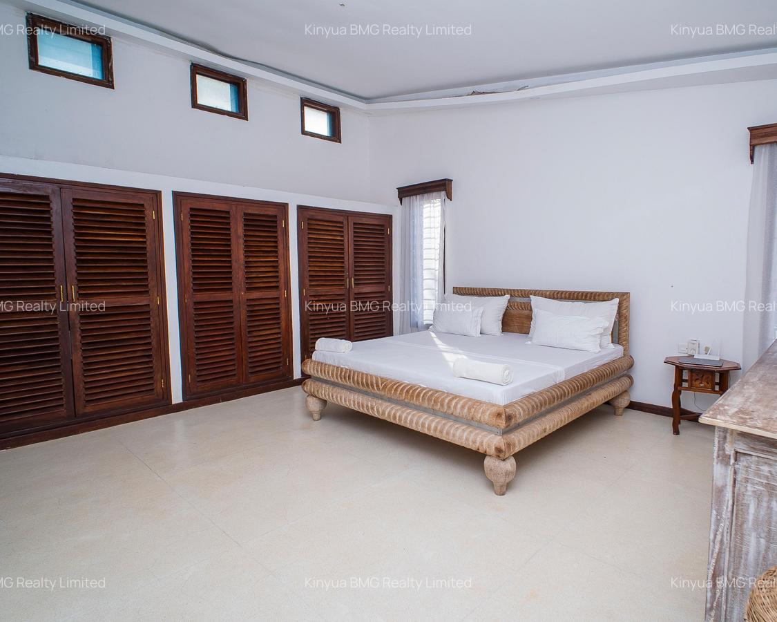 4 Bed Villa with En Suite in Malindi - 7