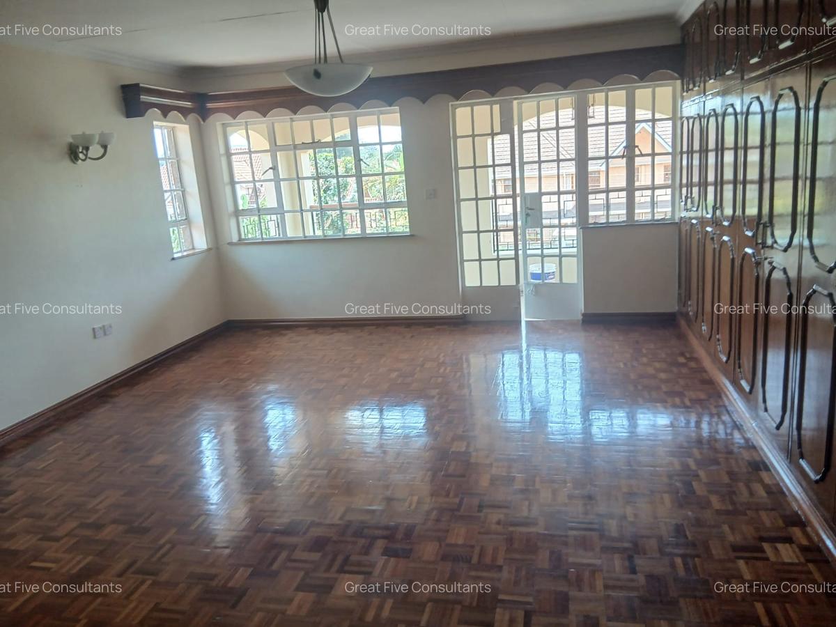 5 Bed Villa with En Suite in Runda - 8