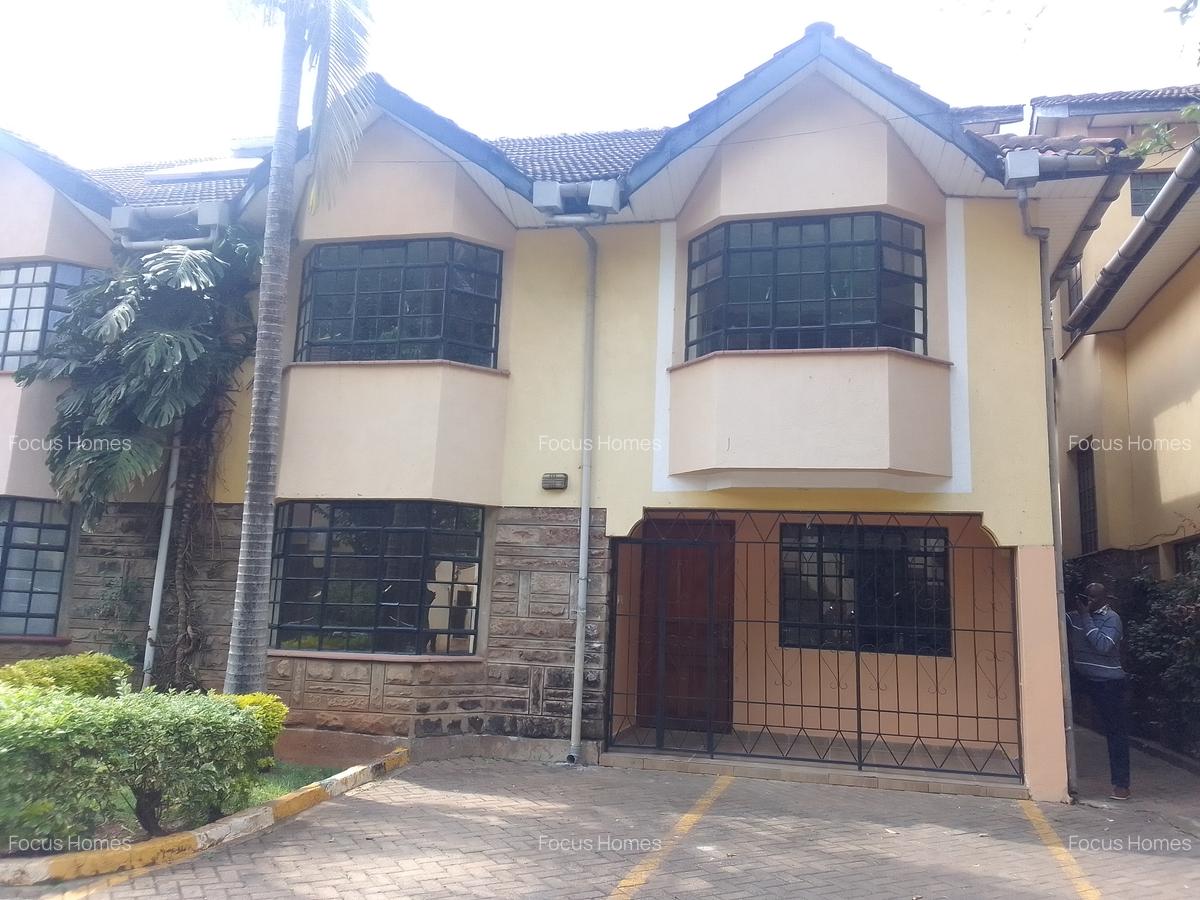 5 Bed Townhouse with En Suite in Lavington - 1