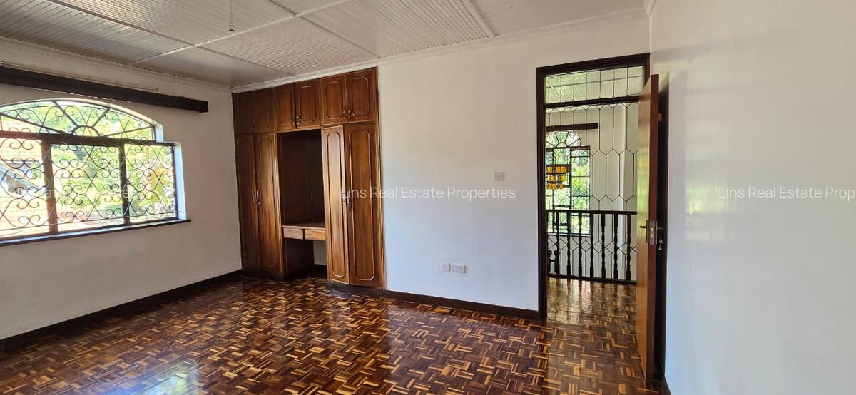 5 Bed Townhouse with En Suite in Nyari - 8