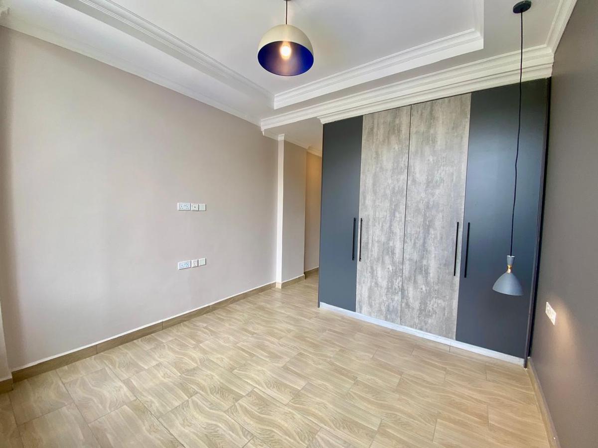 1 Bed Apartment with En Suite in Rhapta Road - 4