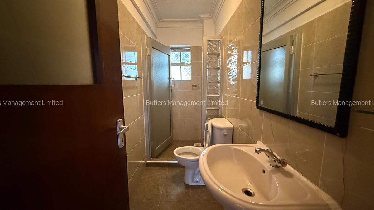 Furnished 2 Bed Apartment with En Suite in Brookside - 12