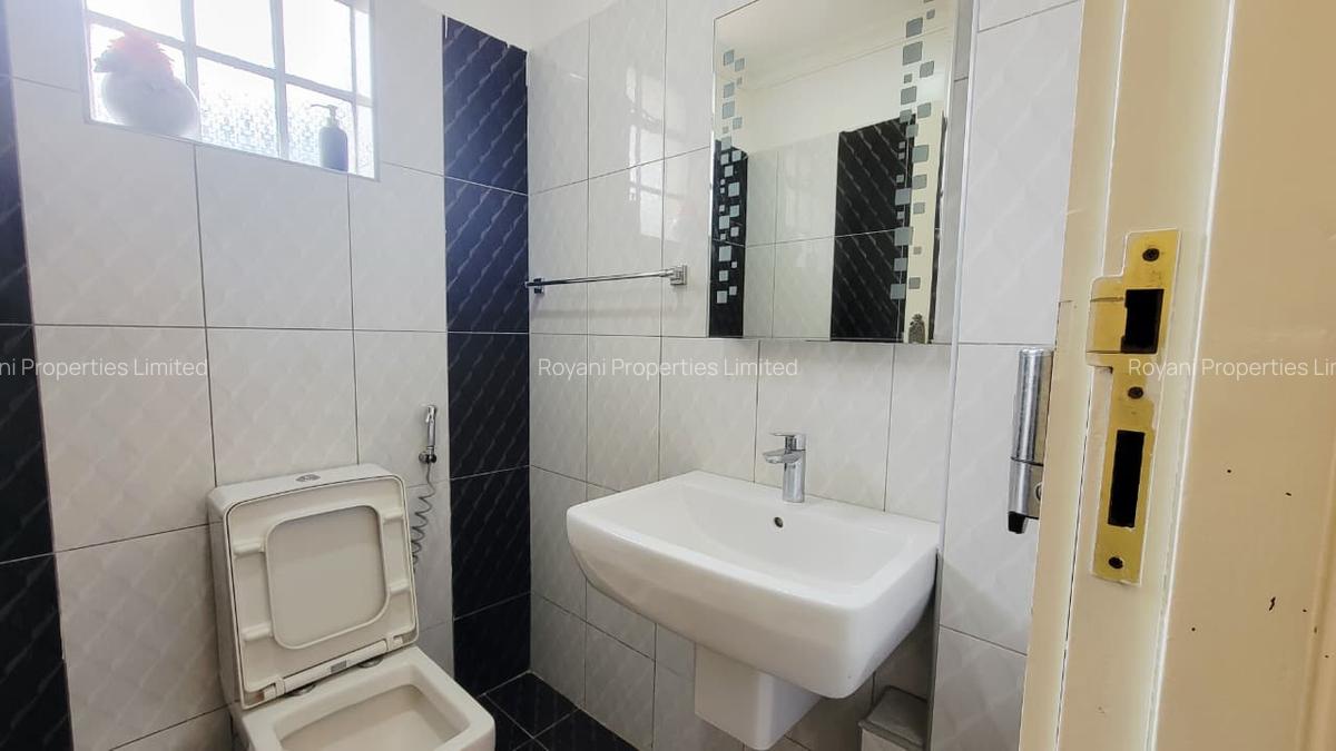 4 Bed House with En Suite in Kiambu Road - 10