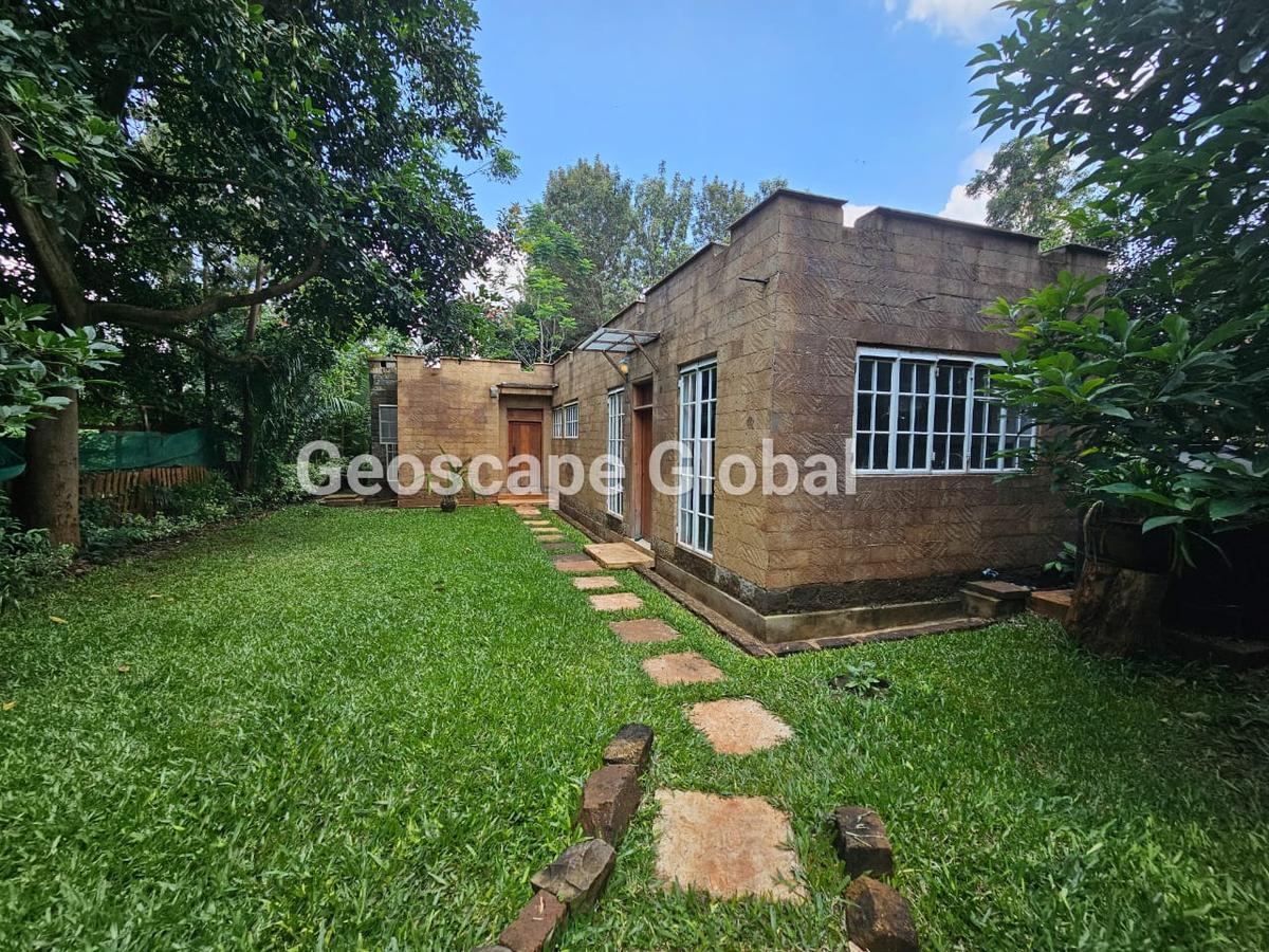 2 Bed House with En Suite in Runda - 11