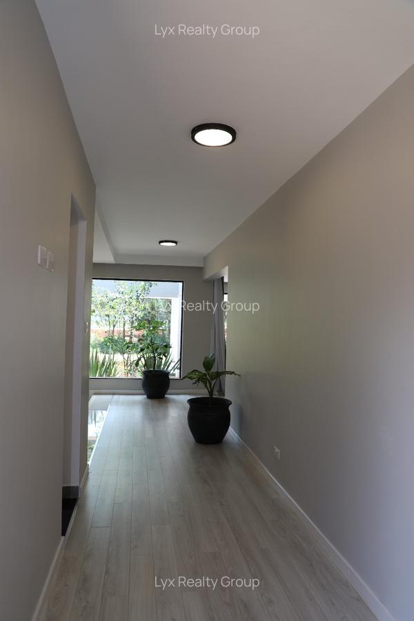 5 Bed Villa with En Suite in Karen - 8