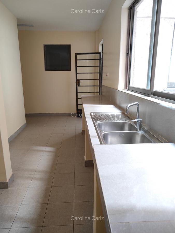 4 Bed Apartment with En Suite at General Mathenge Road Off Peponi Road - 11