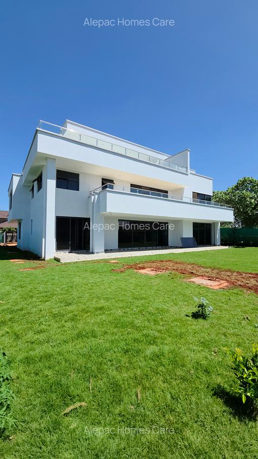 4 Bed House with En Suite at Kijani - 1