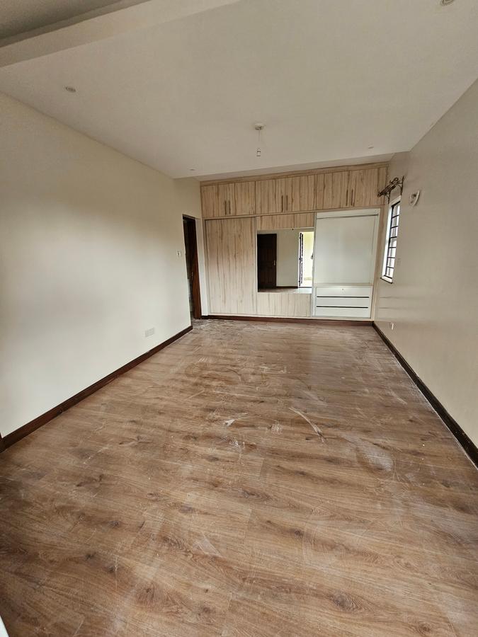 2 Bed Apartment with En Suite at Kilimani - 11