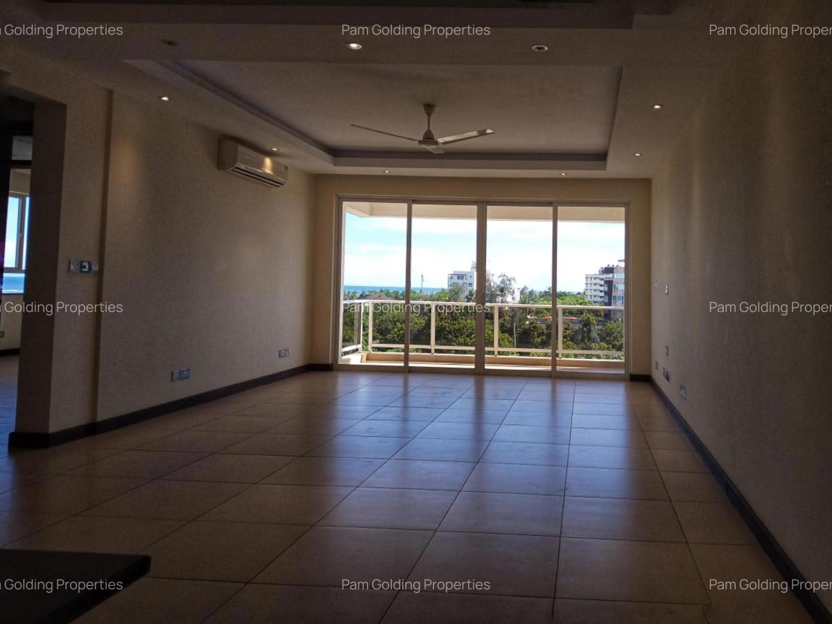 2 Bed Apartment with En Suite in Nyali Area - 2