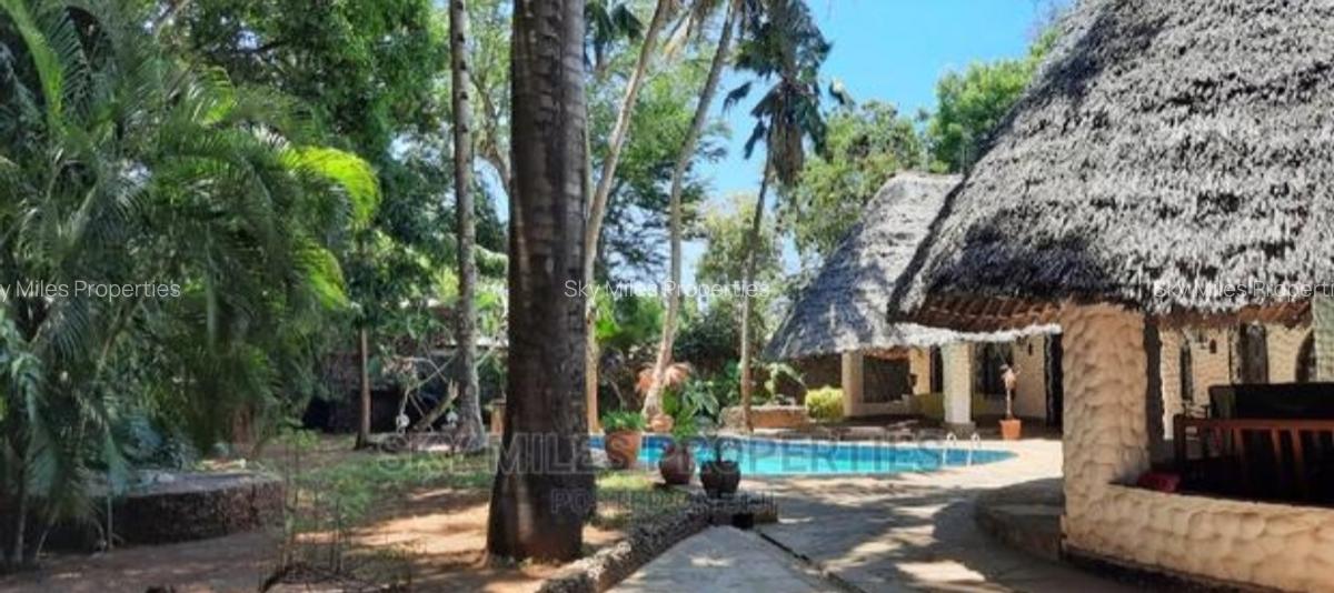 3 Bed Villa with En Suite at La-Marina Mtwapa - 9