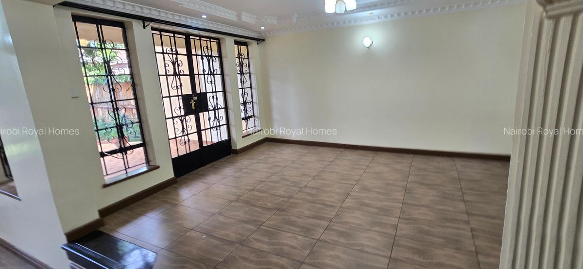 5 Bed Townhouse with En Suite at Convent Drive - 16