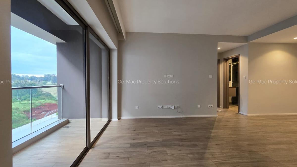 1 Bed Apartment with En Suite in Nyari - 3