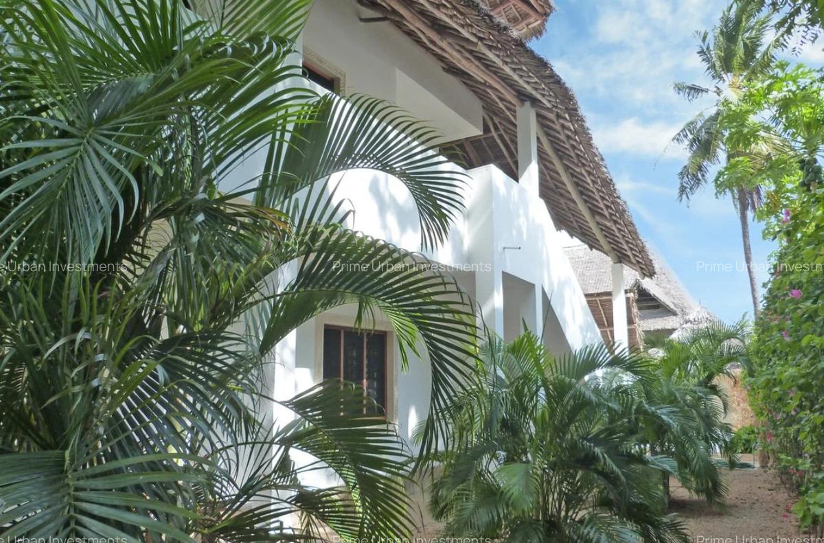 3 Bed House with En Suite in Watamu - 8