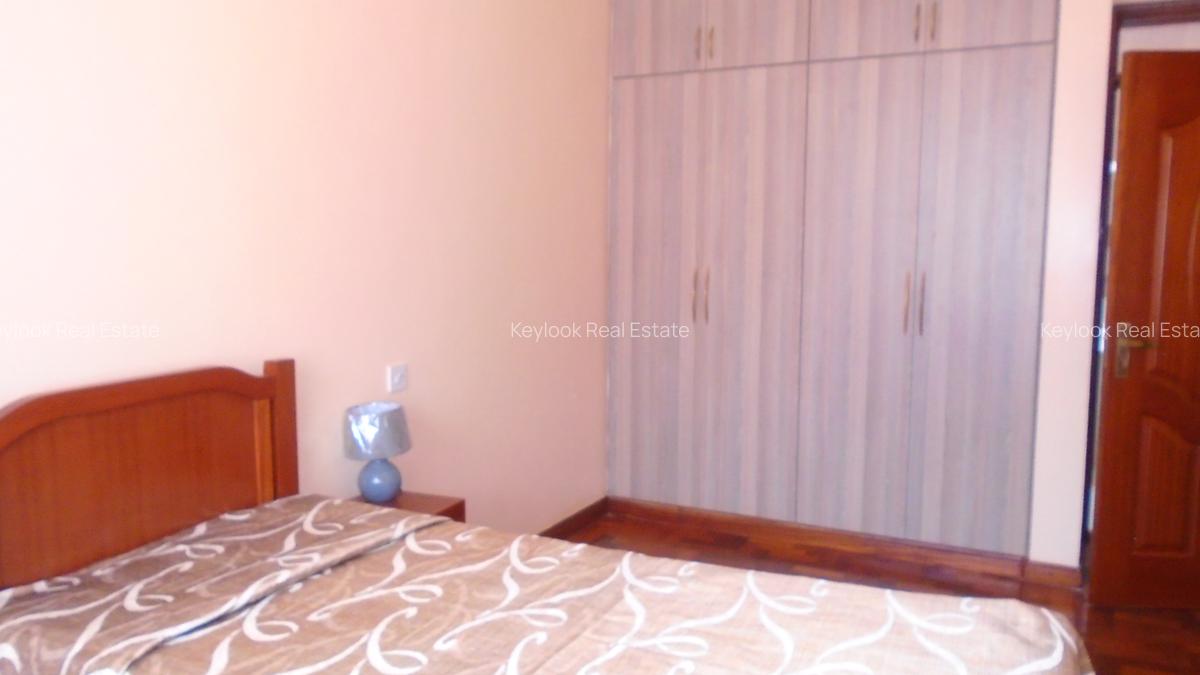 4 Bed Townhouse with En Suite at Lavington - 13