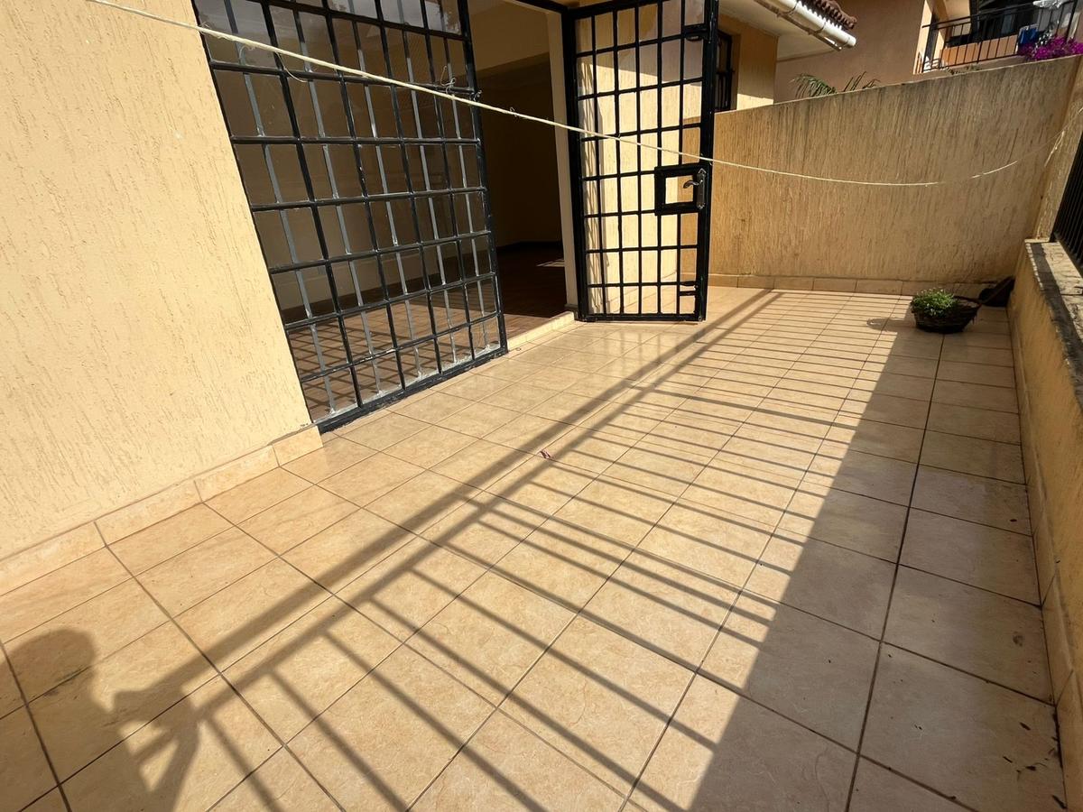 5 Bed Townhouse with En Suite at Westlands - 11