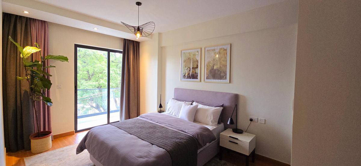 2 Bed Apartment with En Suite at Riverside Drive - 10