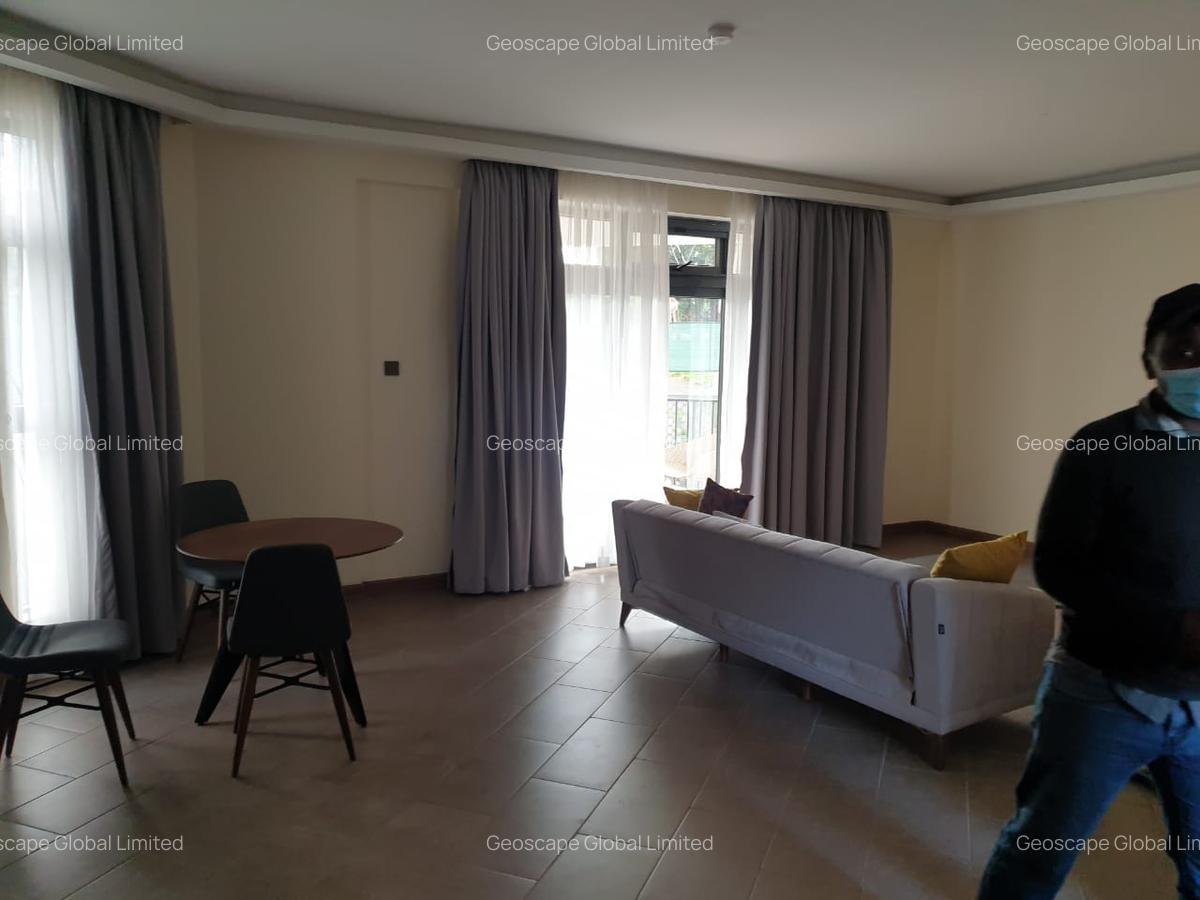 2 Bed Apartment with En Suite in Spring Valley - 3