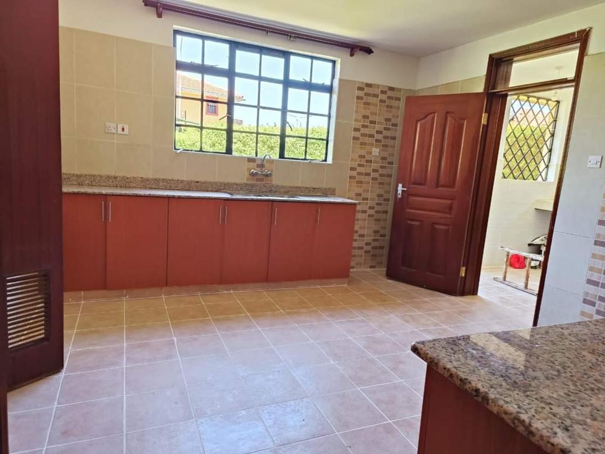 4 Bed House with En Suite in Kiambu Road - 2