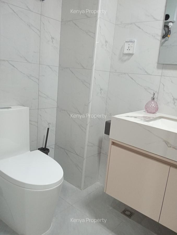 Studio Apartment with Swimming Pool at Wood Avenue - 5