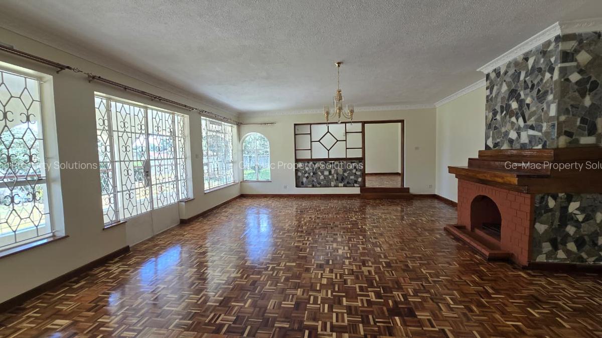 5 Bed House with En Suite in Loresho - 3