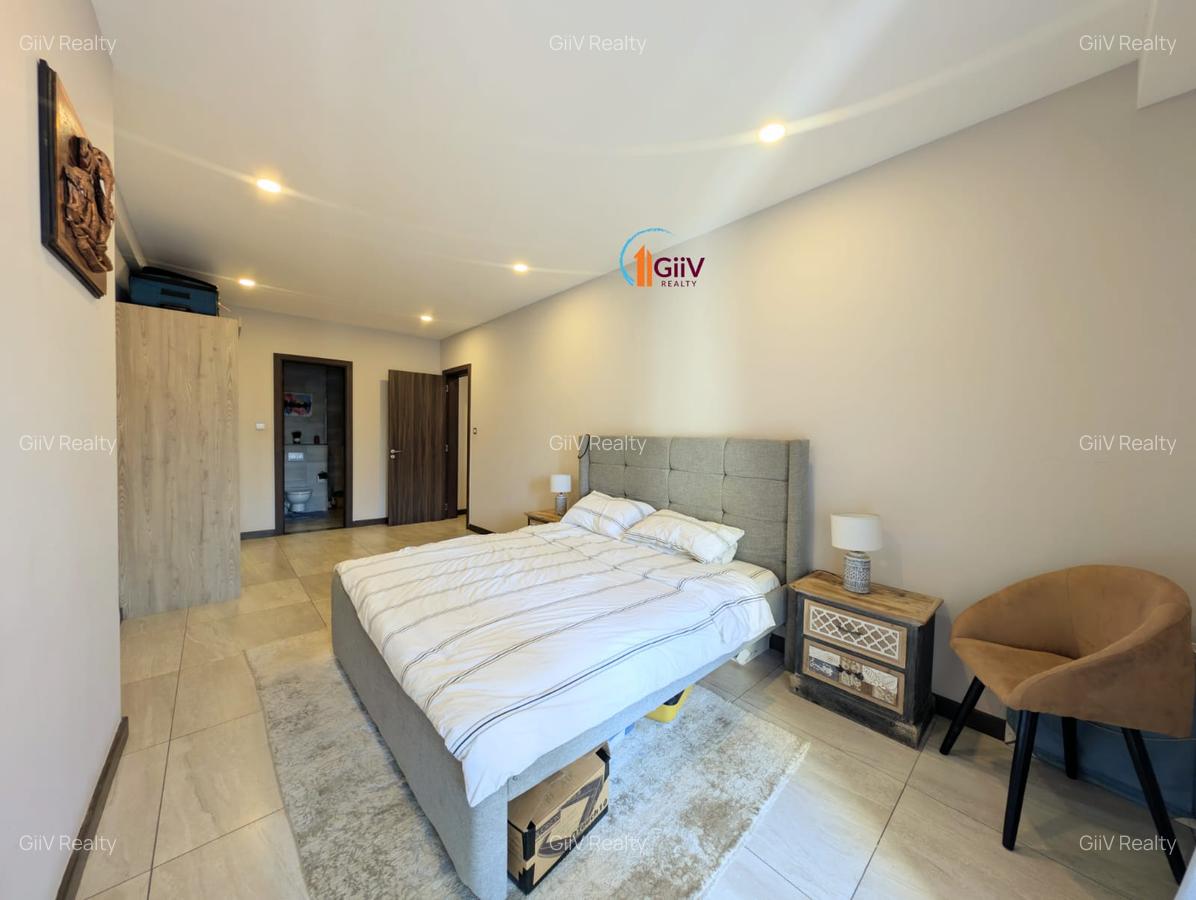 2 Bed Apartment with En Suite in General Mathenge - 6