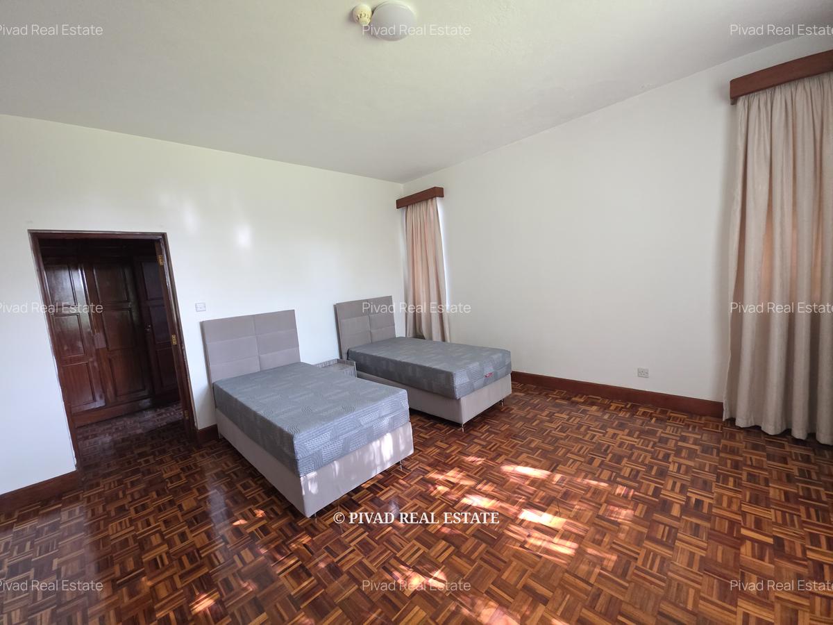 4 Bed House with Garden in Runda - 11