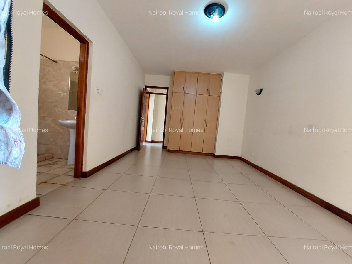 4 Bed Apartment with En Suite at Githunguri Road - 19