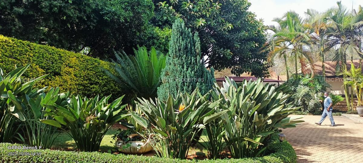 5 Bed Townhouse with En Suite in Runda - 14