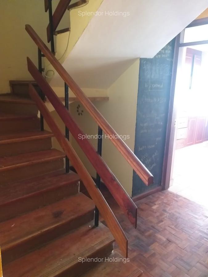 4 Bed Townhouse with En Suite in Lavington - 9