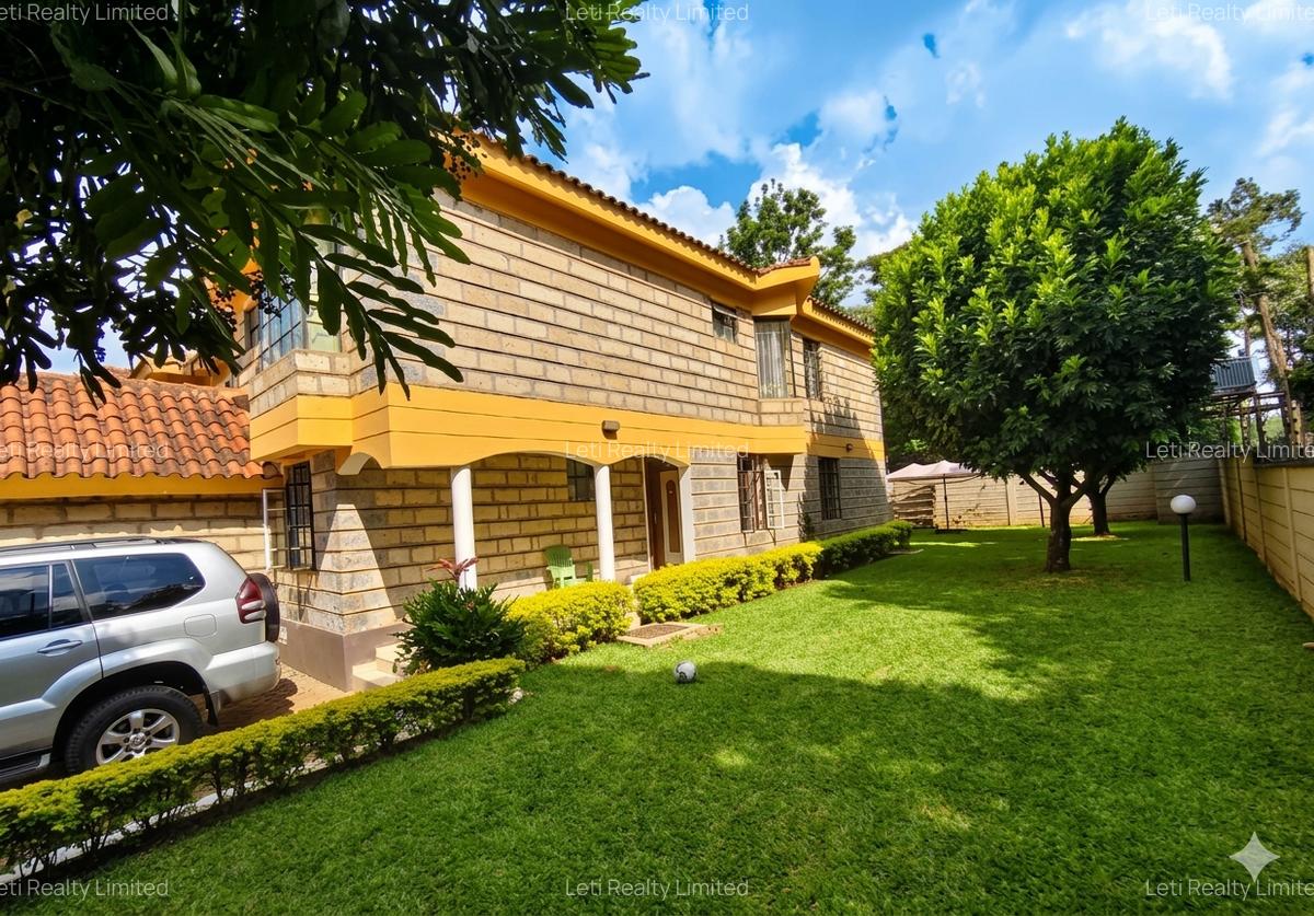 4 Bed Townhouse with En Suite in Lavington - 2