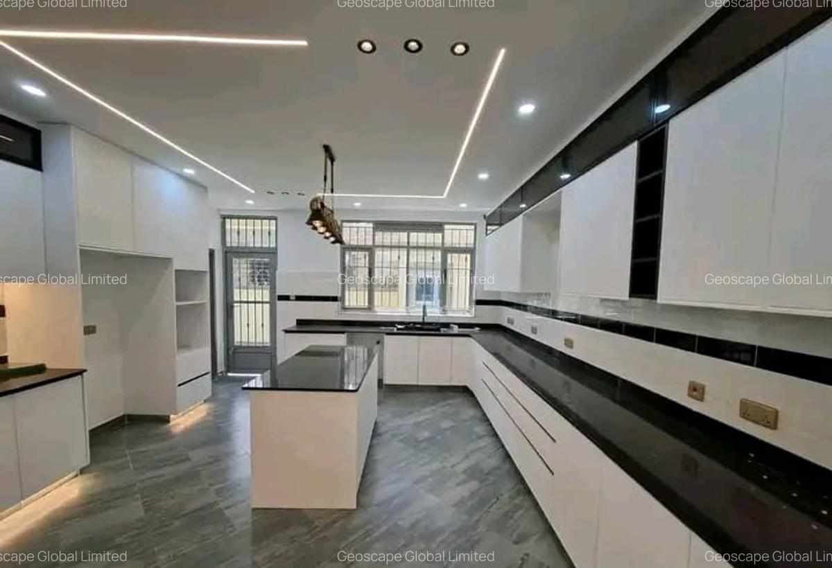 5 Bed House with En Suite in Syokimau - 7