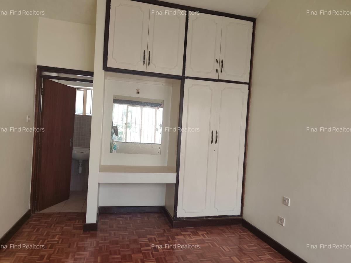 4 Bed Townhouse with Garden in Westlands Area - 14
