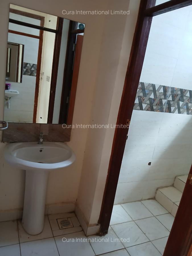 5,670 ft² Warehouse in Ruaraka - 12