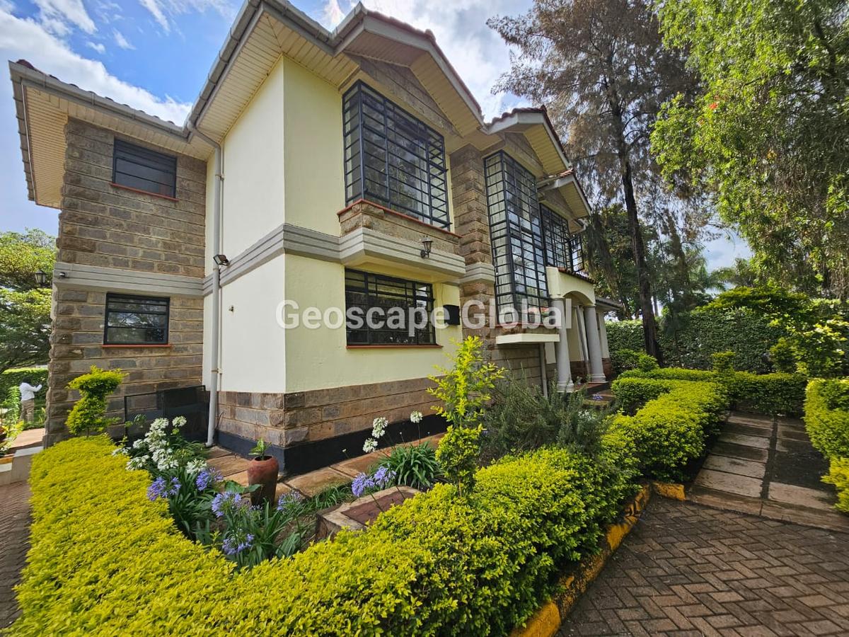 4 Bed House with En Suite in Nyari - 11