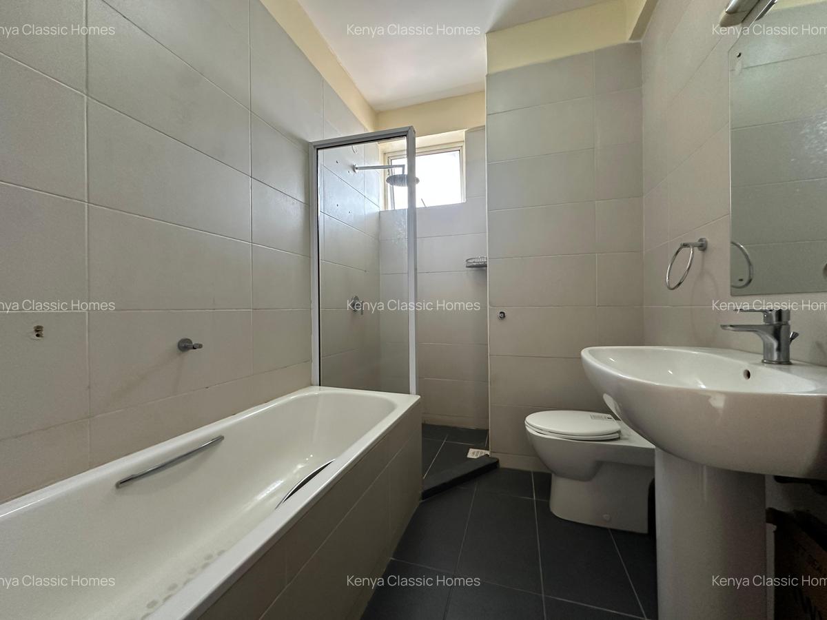 Serviced 3 Bed Apartment with En Suite at Kilimani - 4