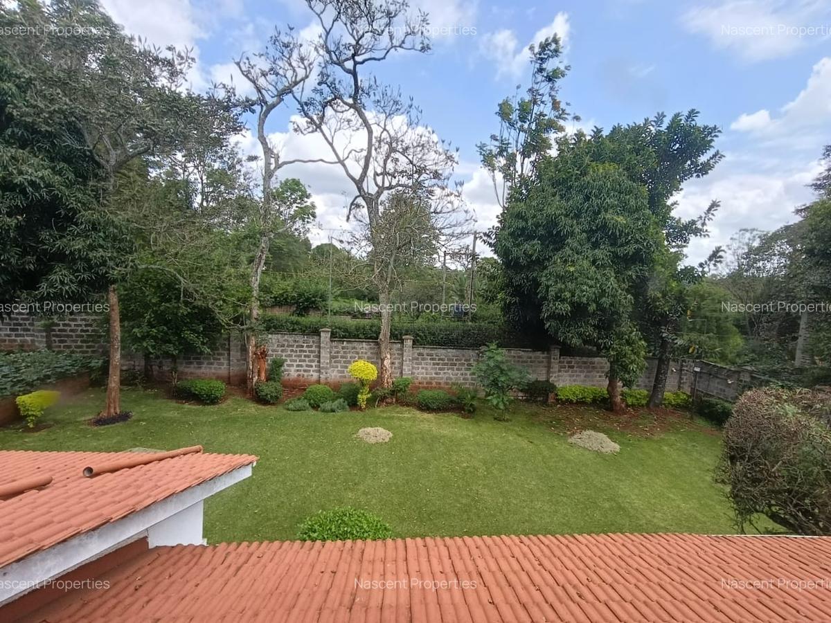 5 Bed House with En Suite in Rosslyn - 19